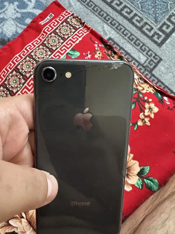 Iphone 8 64 tali 4