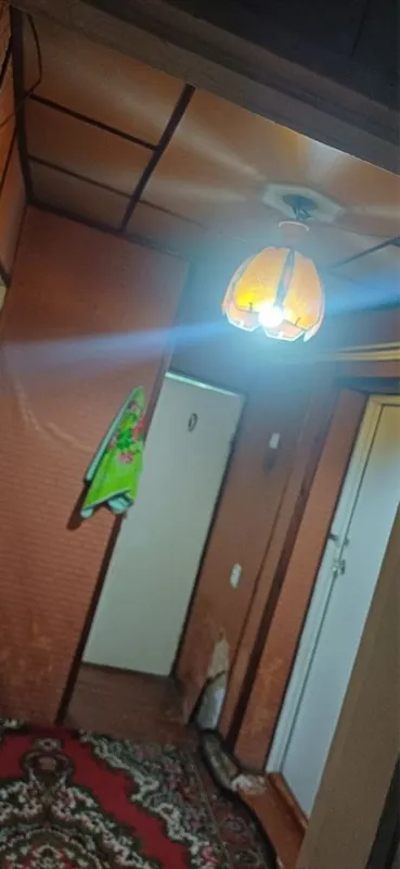 Dom sotiladi 3xona ataplenasi bor remonti orta 1