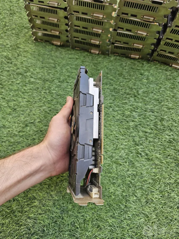 Срочно продаётся 1050 Ti 3 Срочно продаётся 1050 Ti 3