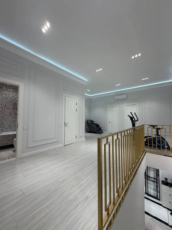 Yakkasaroy tumanida 212 m², 6 xonali kvartira sotiladi 7 Yakkasaroy tumanida 212 m², 6 xonali kvartira sotiladi 7