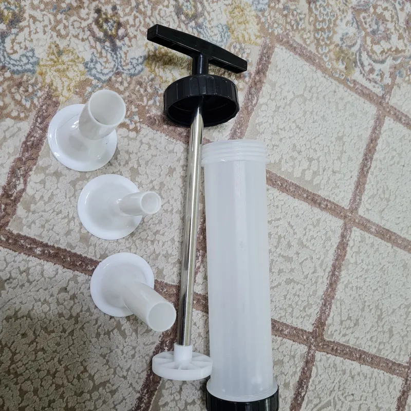 Шприц для изготовления колбасы 2