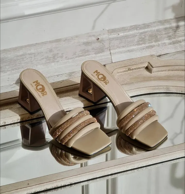 Шлепки  турецкий бренд Mor topuk shoes