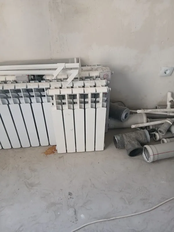 Radiator yengi yechilgan