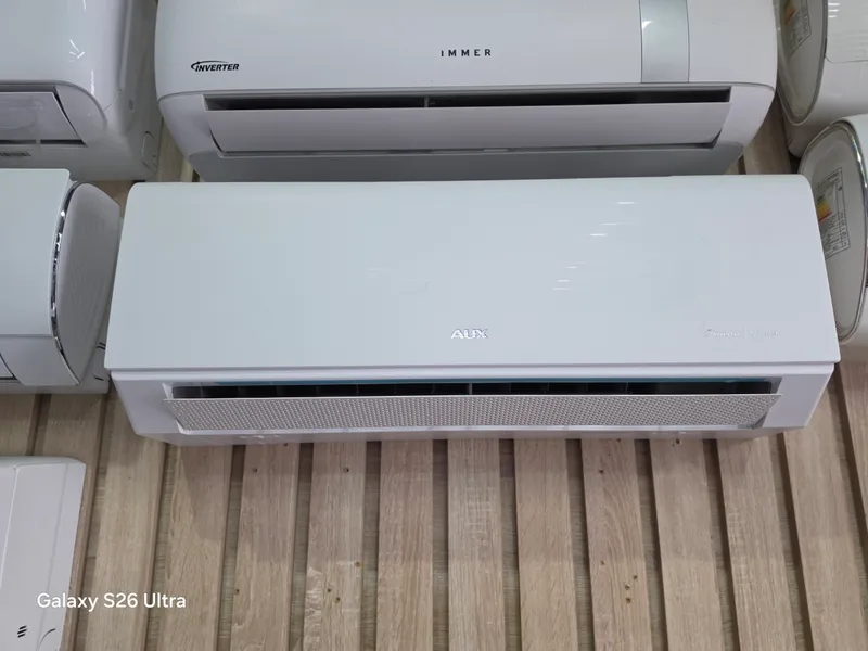 Кондиционер AUX 12 CAR Inverter Кондиционер AUX 12 CAR Inverter
