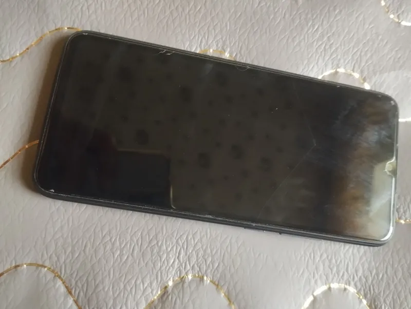 redmi 9C sotiladi 1