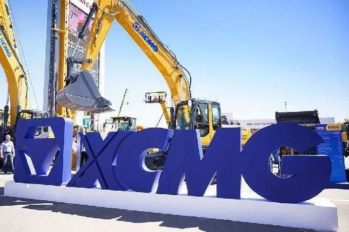 XCMG XE220C гидравлический гусеничный экскаватор. 1,2 — фото 1