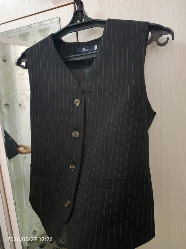 Jaket narxi 100ming som korinishi ideal