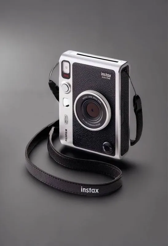 Камера Instax Mini Evo — фото 2