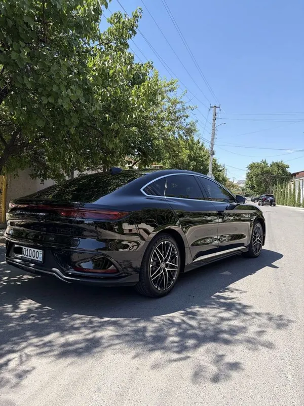 Byd han 701 km fulli 2025 — фото 1