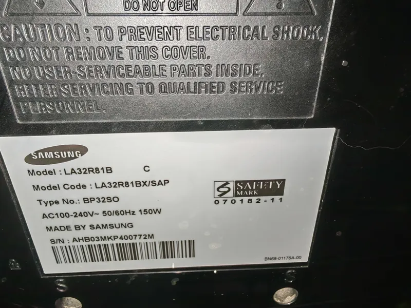 Телевизор Samsung. 2 Телевизор Samsung. 2