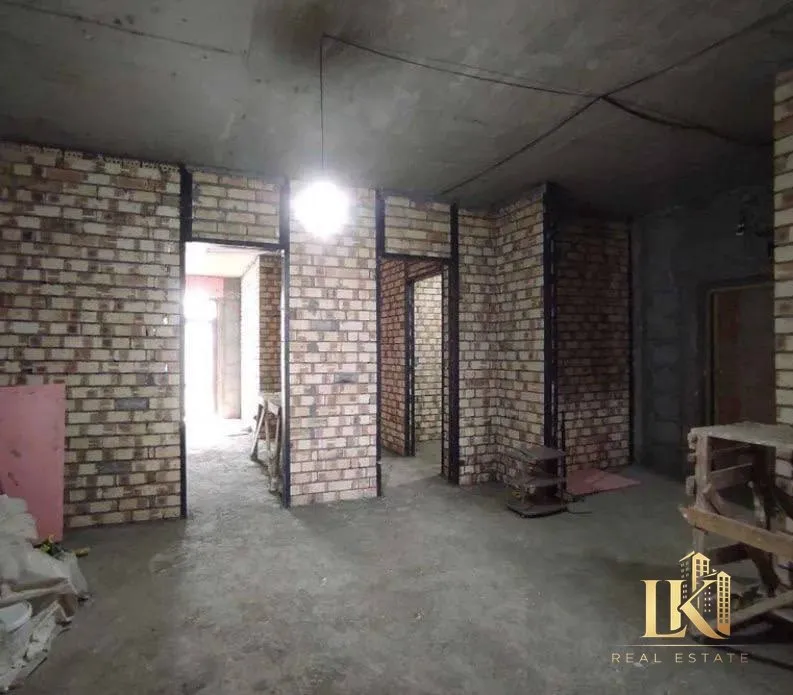 4-комнатная квартира 7/9 этаж в ЖК Comfort House, 124 м², без ремонта, с дизайн-проектом в подарок — фото 1