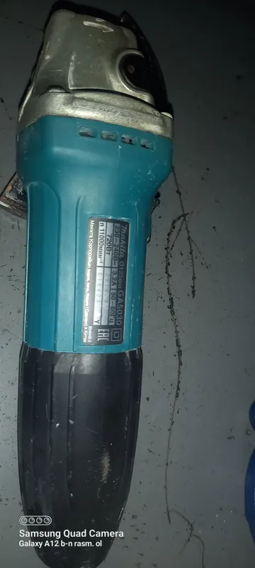 Makita GA5030 — это угловая шлифмашина мощностью 720 Вт с максимальной — фото 3