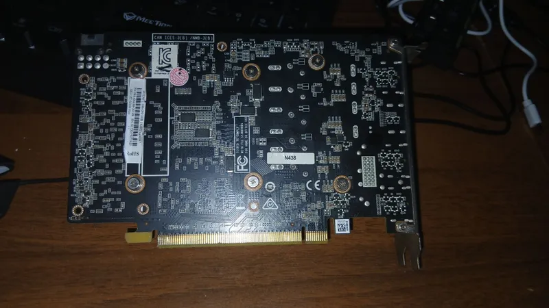 video karta p106 3gb analog GTX1060 3GB — фото 2