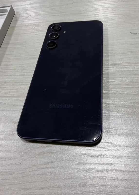 Samsung A35 4
