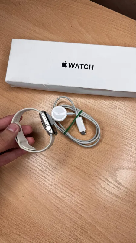 iWatch SE 2 40mm 3