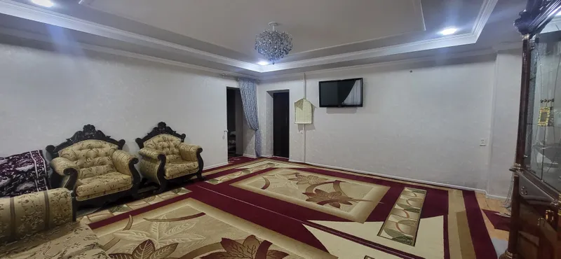 Qarshi shaxar markazidan 3 xonalik uy — фото 4