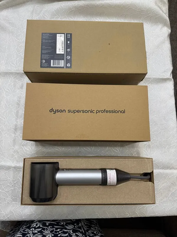 НОВЫЙ АМЕРИКАНСКИЙ фен Dyson Supersonic
•