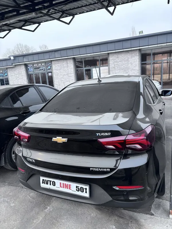Onix premier 6 позиция — фото 1