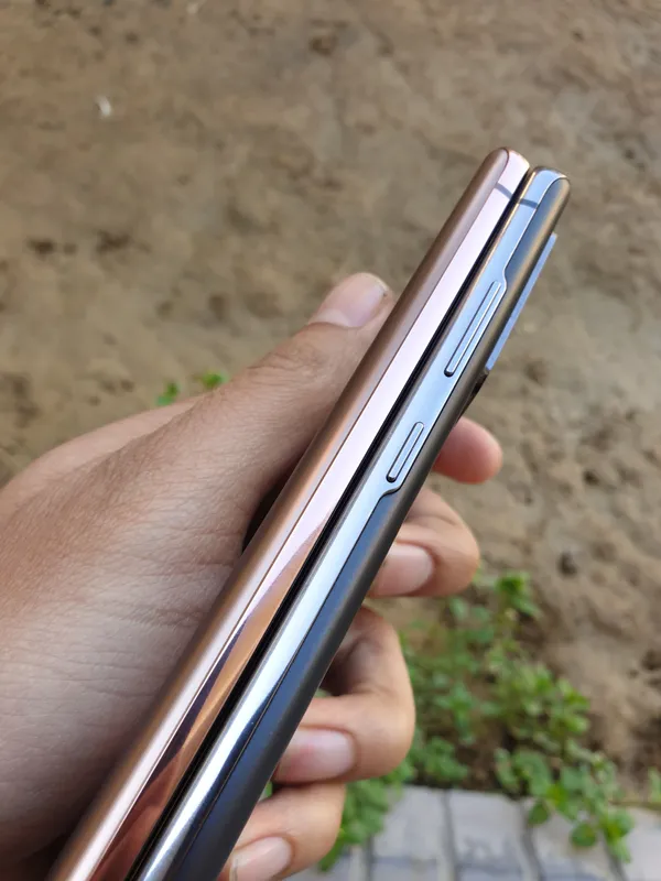 Samsung Galaxy Note 20 5G. Hotira 12/256 GB. 4 Samsung Galaxy Note 20 5G. Hotira 12/256 GB. 4
