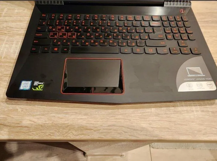 Lenovo Legion core i5 GTX1050 3