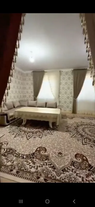 Yangi qurilgan zamonaviy kotej 4