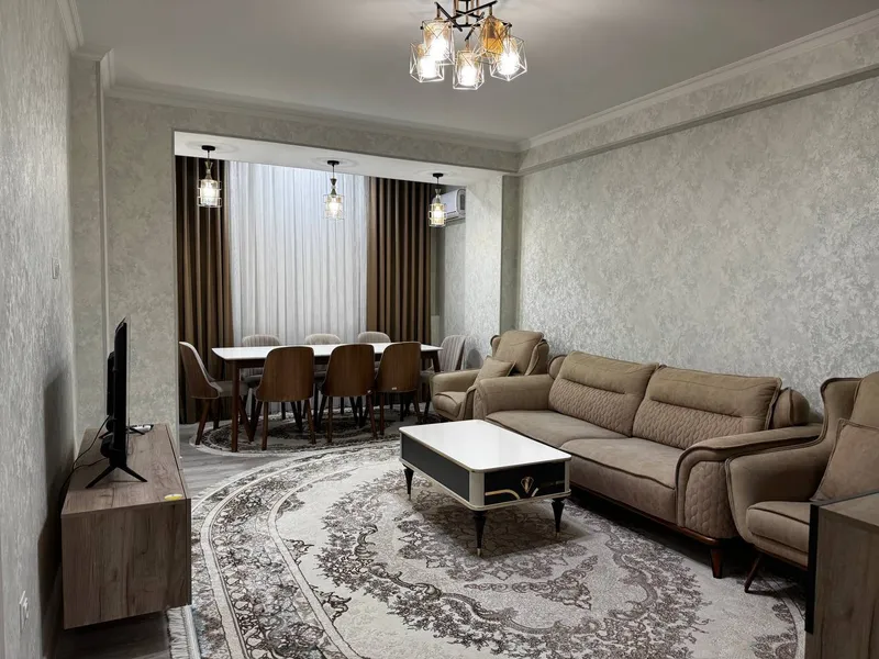 Продаётся 2-комнатная квартира в ЖК Bobur Residence 7