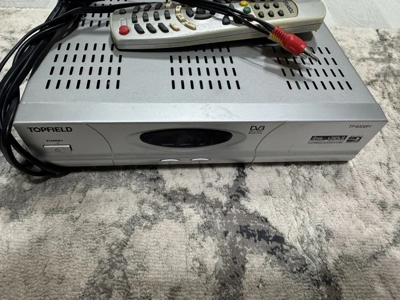 Тюнер Topfield TF4000Fi — фото 1