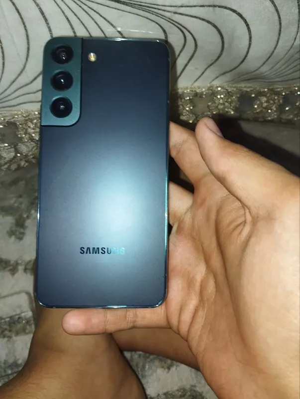 samsung s22 holati ideal 8/256 obmen yoq