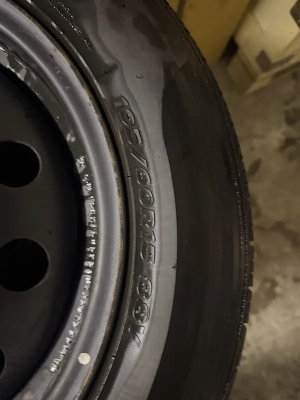 Срочно Сотилади‼️ Диска и Балон 195/60/R15 4х100 Кобалт Спарк 4 Срочно Сотилади‼️ Диска и Балон 195/60/R15 4х100 Кобалт Спарк 4