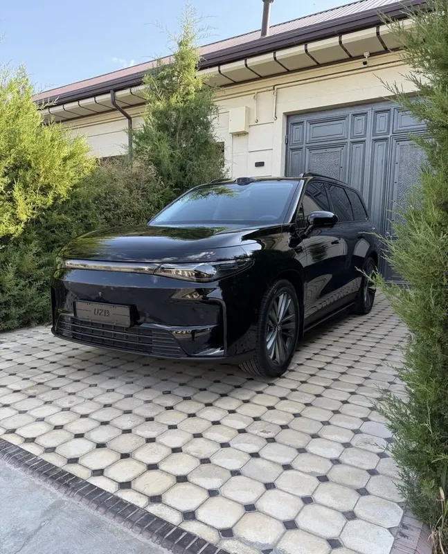 Забронированный LEPMOTOR C16 1 Забронированный LEPMOTOR C16 1