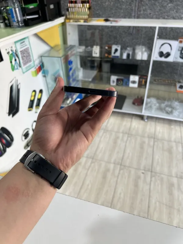 Iphone 12 radnoy srochna 8