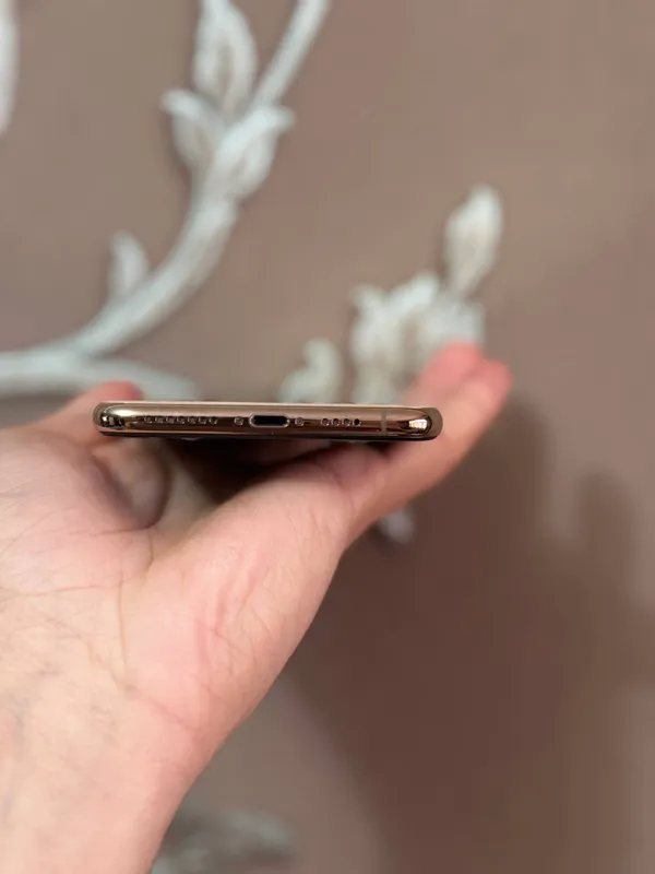 iphone xs max 3