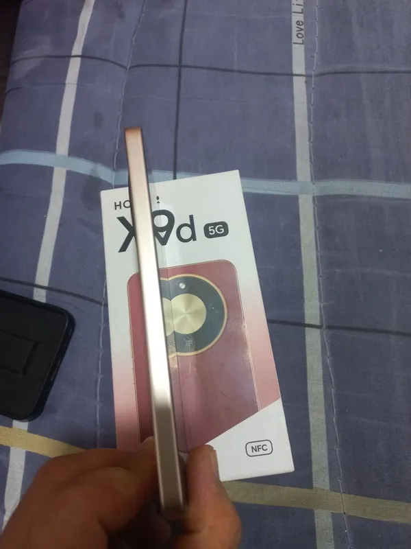 Продаётся HONOR X9D, цена 4 500 000, миллион, договоримся 6 Продаётся HONOR X9D, цена 4 500 000, миллион, договоримся 6