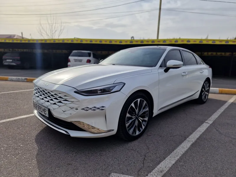 Kia k8 premium sedan 3.5 l sotiladi 2 Kia k8 premium sedan 3.5 l sotiladi 2