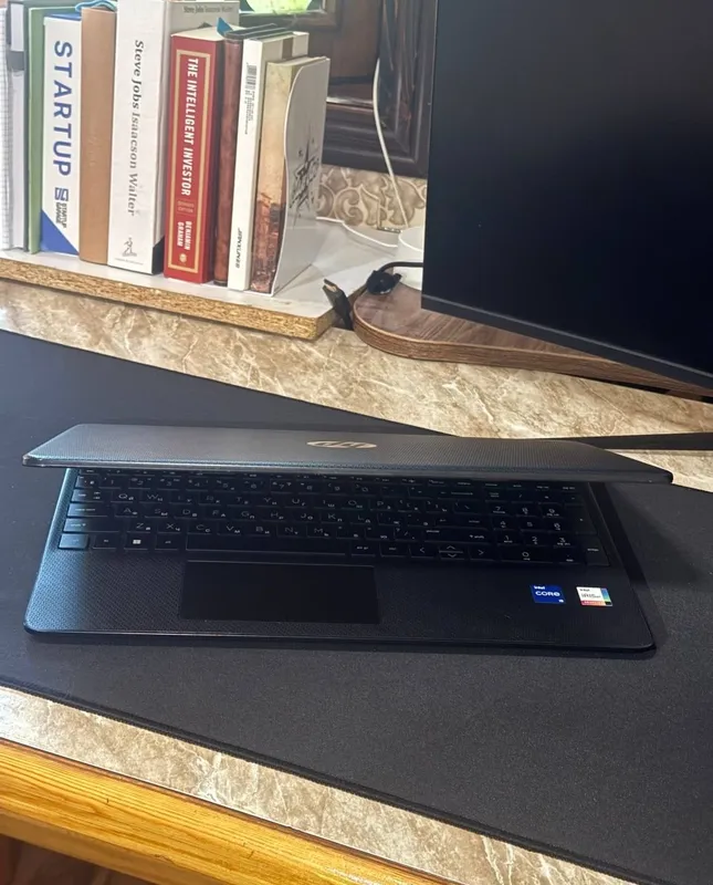 Hp komputer 8GB ram 256 GB xotira 128 GB graphic uchun 5