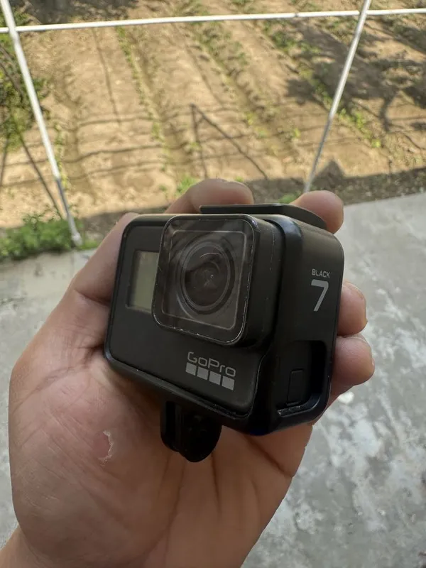 Продам Gopro 7 black состояние Хорошее