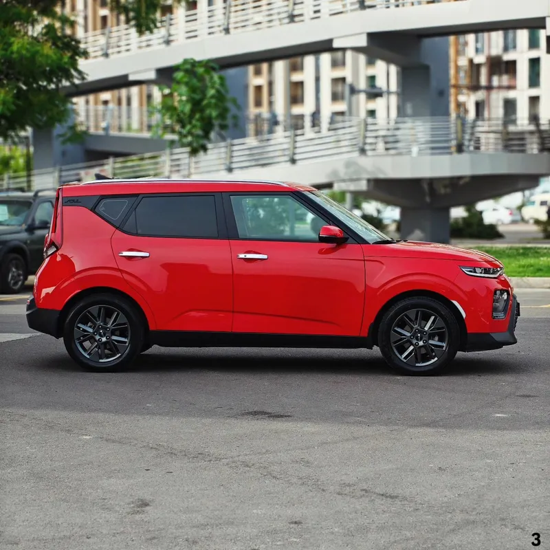 Kia Soul, 2022, фулл, в отличном состоянии — фото 2