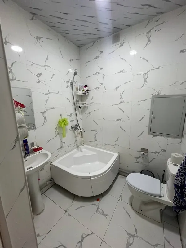 Sergile, Yangihayot, Yangi darhon, bitta qiz olamiz — фото 5