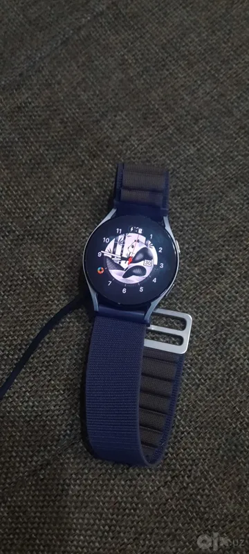 Samsung galaxy smart watch 5 40mm 4 Samsung galaxy smart watch 5 40mm 4