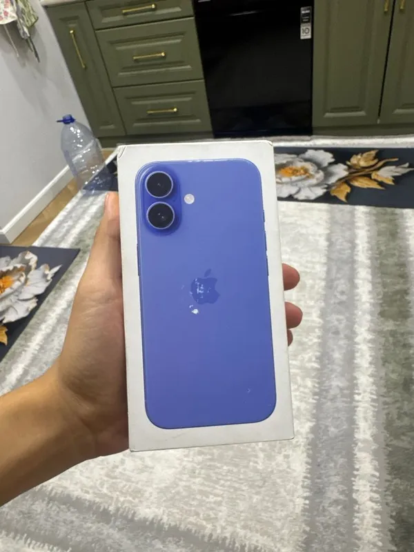 Iphone 16 128gbb