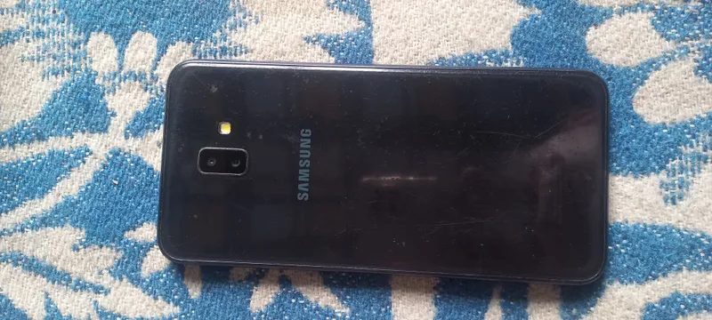 Samsung j 6 3