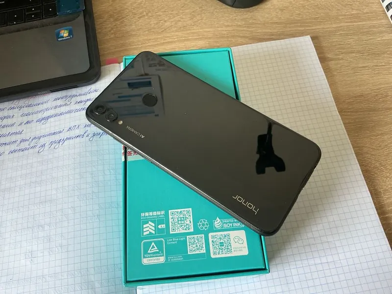 Honor 8X 4/64GB Black в отличном состоянии (Полный комплект) — фото 1