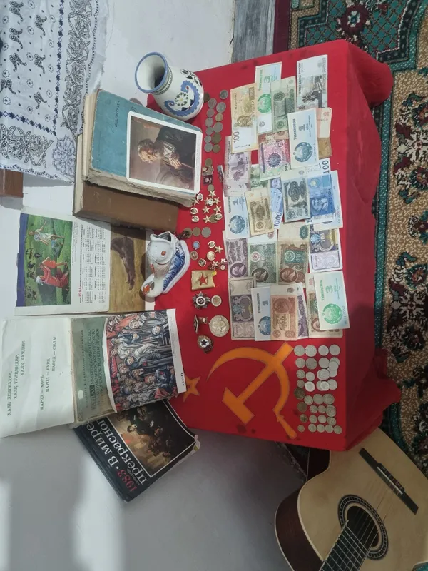 Hamma narsa Bor nomli kaleksiya Antikvar sssr Hamma narsa Bor nomli kaleksiya Antikvar sssr