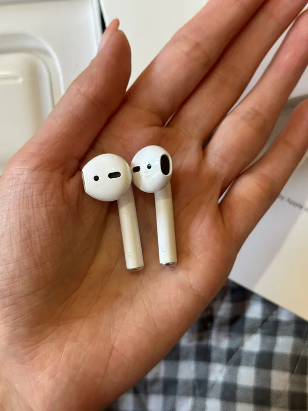 Наушники AirPods 2.1 оригинал 7 Наушники AirPods 2.1 оригинал 7
