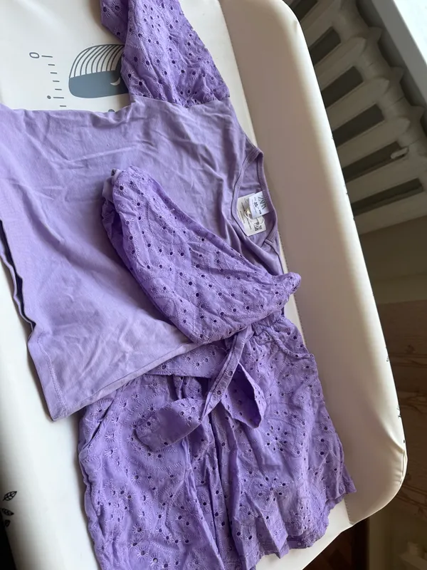 Dvoyka kofta shortik dlya devochek 5-6 let ZARA 1 Dvoyka kofta shortik dlya devochek 5-6 let ZARA 1