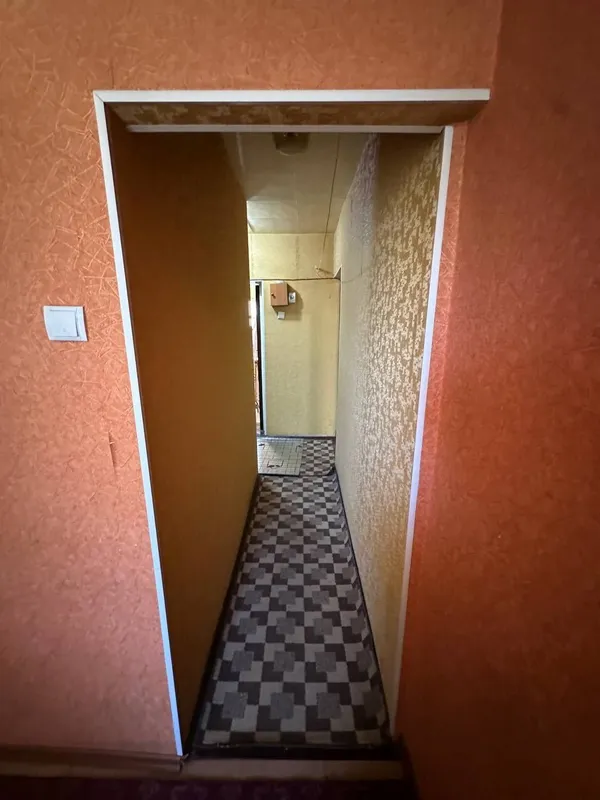 Arenda kvartira Yashnabod T Muljal Yashnabod metro bekati oldida 1xona 8