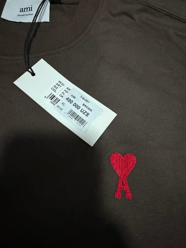 Футболка AMI Size: XL High Quality 3 Футболка AMI Size: XL High Quality 3