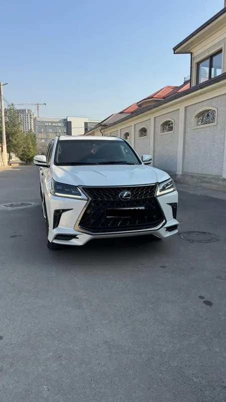 Lexus LX570 KURO. Black Edition.