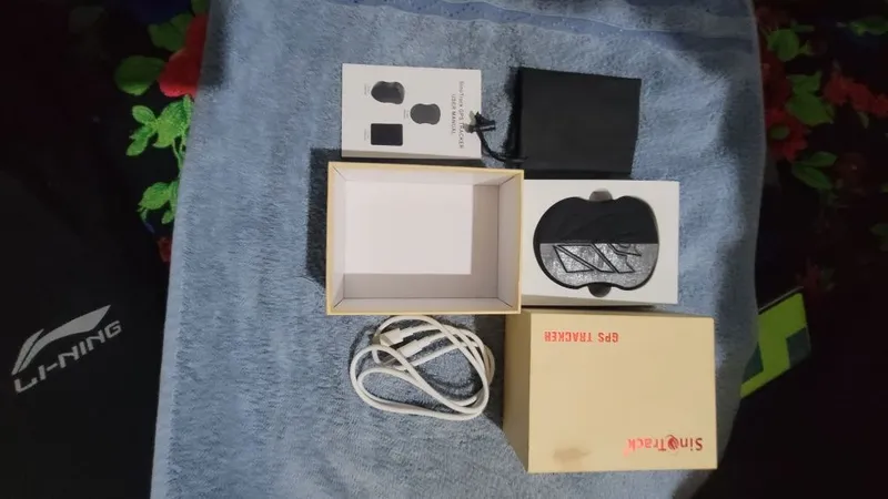 Sinotrack GPS TRACKER 390000 1 Sinotrack GPS TRACKER 390000 1
