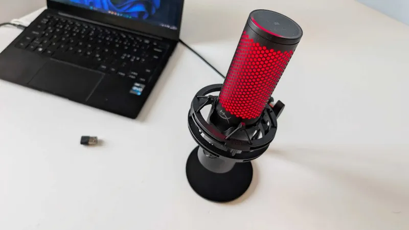 Микорофон HyperX QuadCast